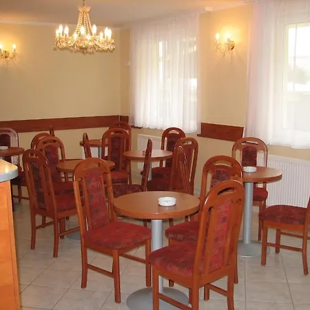 Kristaly Hotel 3*