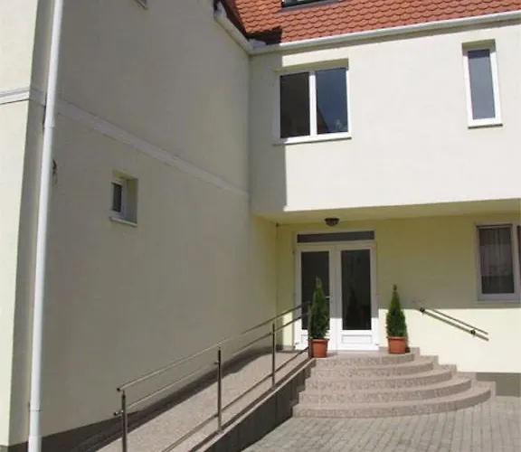 Kristaly Otel 3*