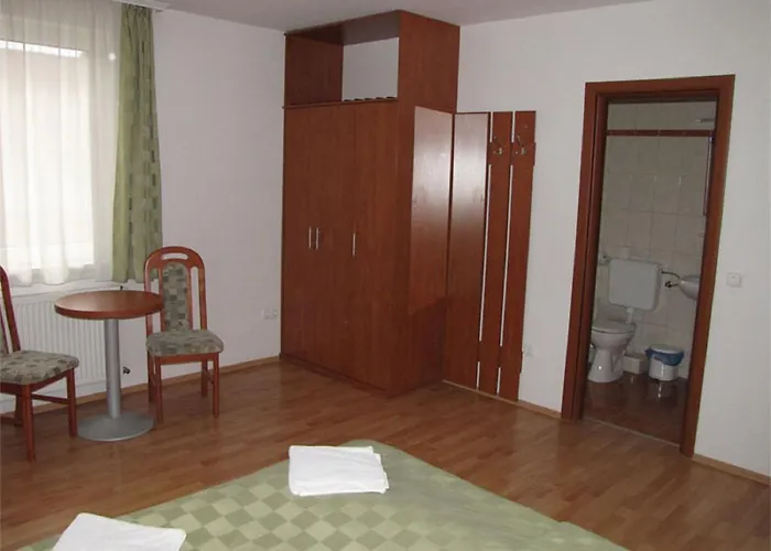 Otel Kristaly